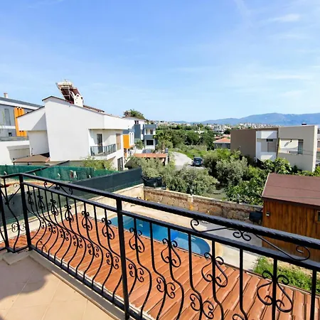 Elma Villa Kusadası