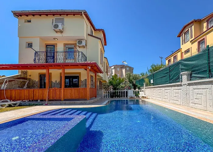 Elma Villa Kusadası
