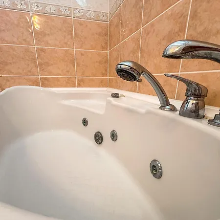 ヴィラ Elma クシャダス