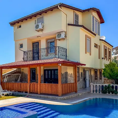 Elma * クシャダス