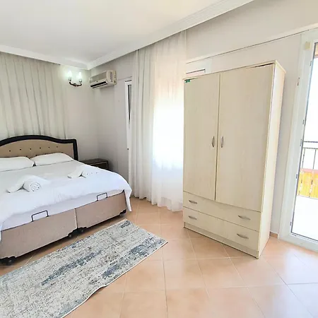 Elma * Kusadası